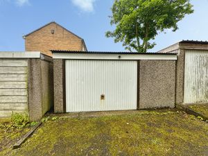 Garage- click for photo gallery